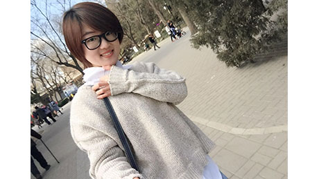 辛娟娟--中国农业大学  硕士
现任董事长秘书，不是环境适应自己，而是自己要跟环境去磨合，一味地抱怨只能滞碍不前，感激资源家人的陪同、激励和支持，始终爱你们呦！